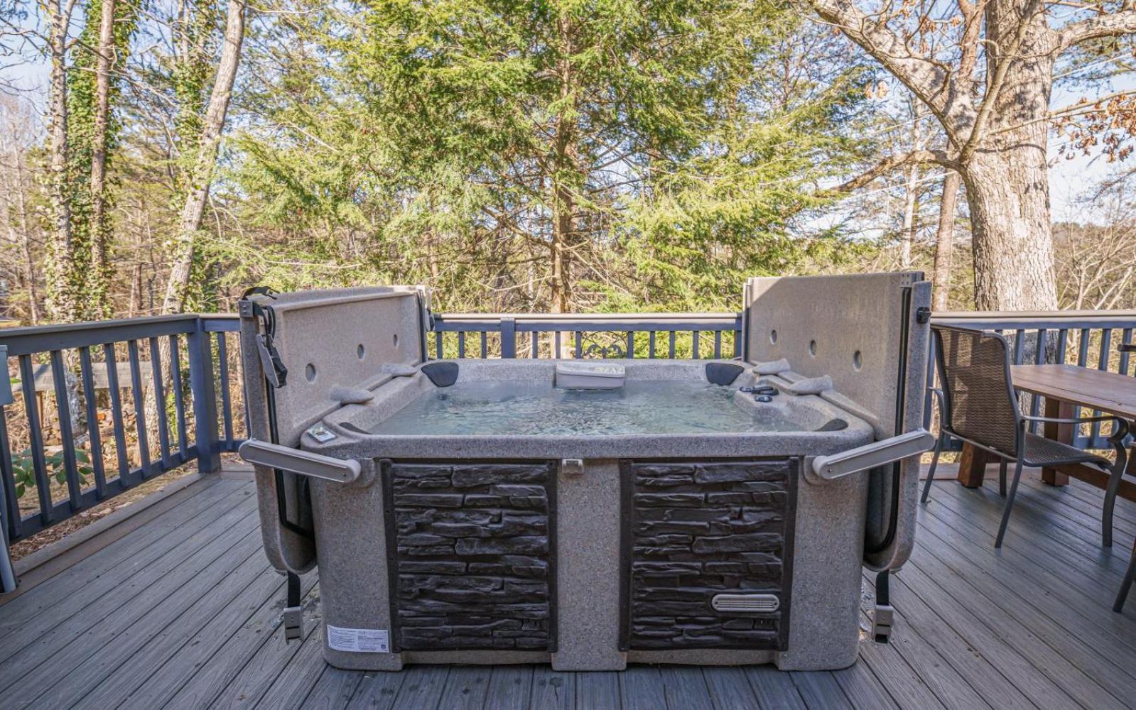 Wooded Bliss Hot Tub Single Level Cabin With No Steps Rocking Chairs And Wooded Views Пиджен Фордж Екстериор снимка
