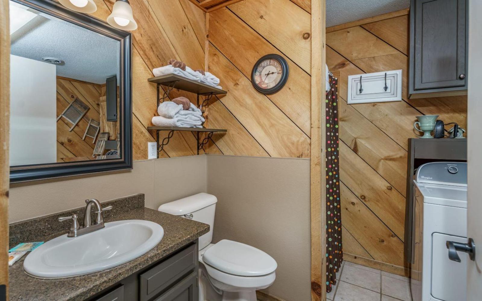 Wooded Bliss Hot Tub Single Level Cabin With No Steps Rocking Chairs And Wooded Views Пиджен Фордж Екстериор снимка